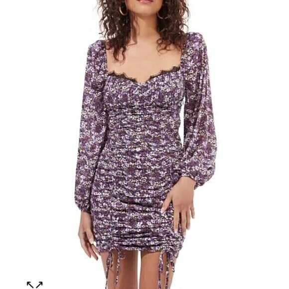 ASTR Mardi Lace Trimmed Floral Ruched Mini Dress Purple Floral Large NEW - Picture 8 of 9